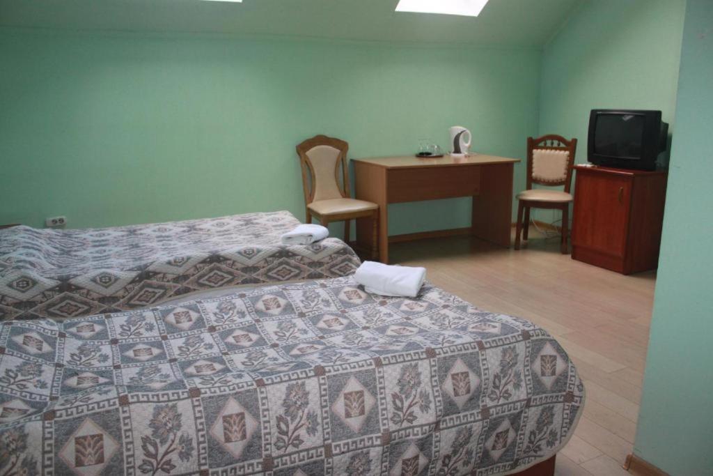 Hotel Complex Verhovina Kiev Bagian luar foto
