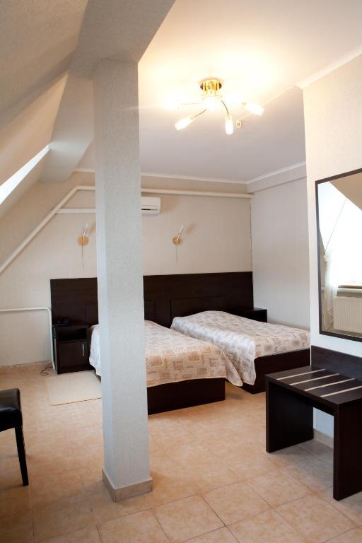 Hotel Complex Verhovina Kiev Ruang foto